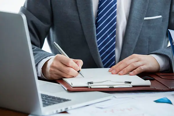 孙维字笔顺怎么写，正确写法详解